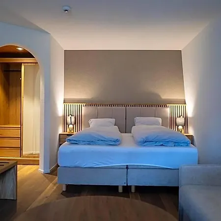 Otel Viktoria Eden 4*