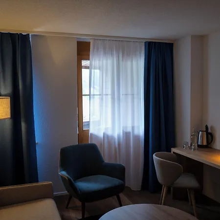Hotel Viktoria Eden 4*