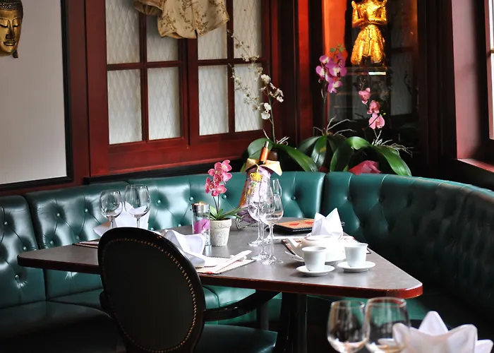 Viktoria Eden מלון 4*