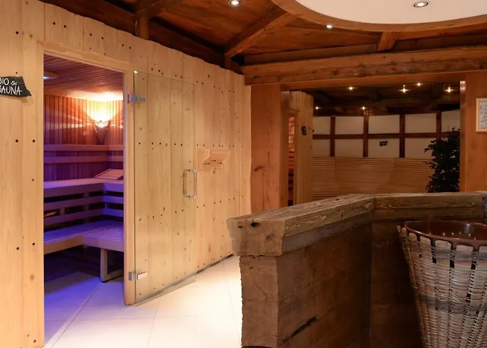 Viktoria Eden Hotel 4*