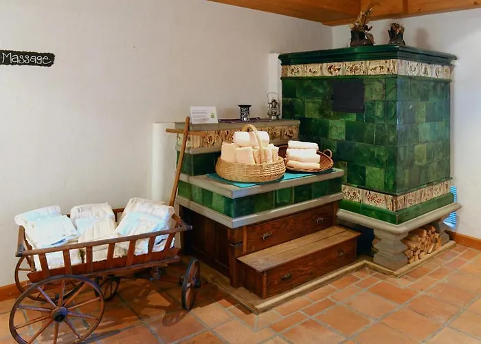 Viktoria Eden 4* אדלבודן