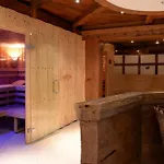 Viktoria Eden Hotel 4*