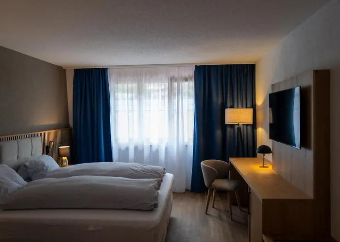 Hotel Viktoria Eden 4*