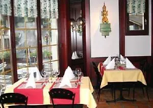 Viktoria Eden Hotel